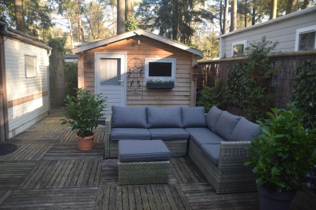 Te Huur: Leuke 4-Persoons Stacaravan Op Top Locatie! Hoenderloo Exterior foto